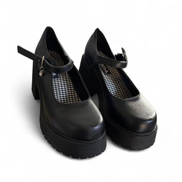 Y2K SUPER chunky Black Mary Jane Platform‎ Charm Sandals Heels 6.5. - Picture 2 of 8